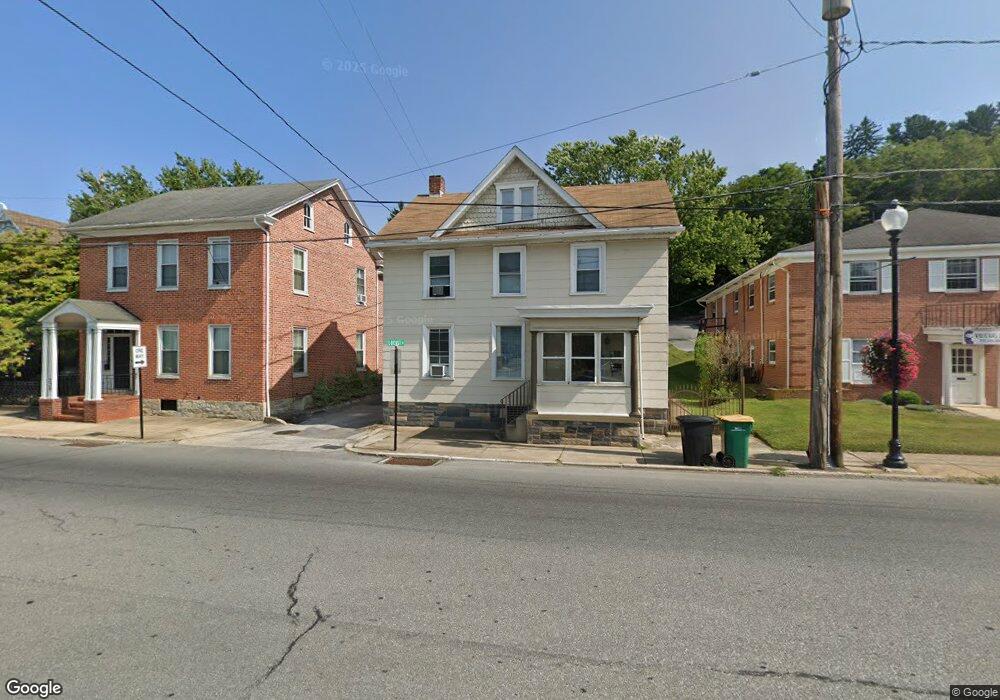 233 E Main St, Waynesboro, PA 17268 - photo 1