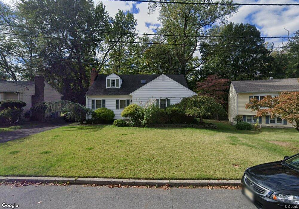 9 Azalea Ct, North Plainfield, NJ 07060 - photo 1