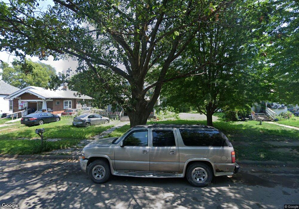 313 N Sycamore St, Shenandoah, IA 51601 - photo 1