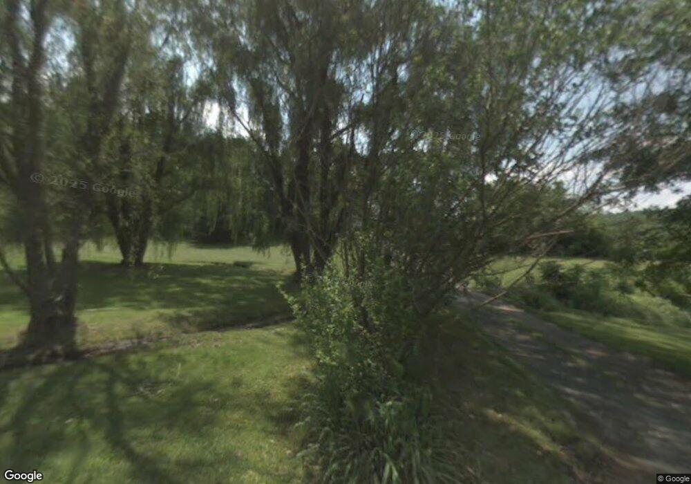 963 Englesville Hill Rd, Boyertown, PA 19512 - photo 1