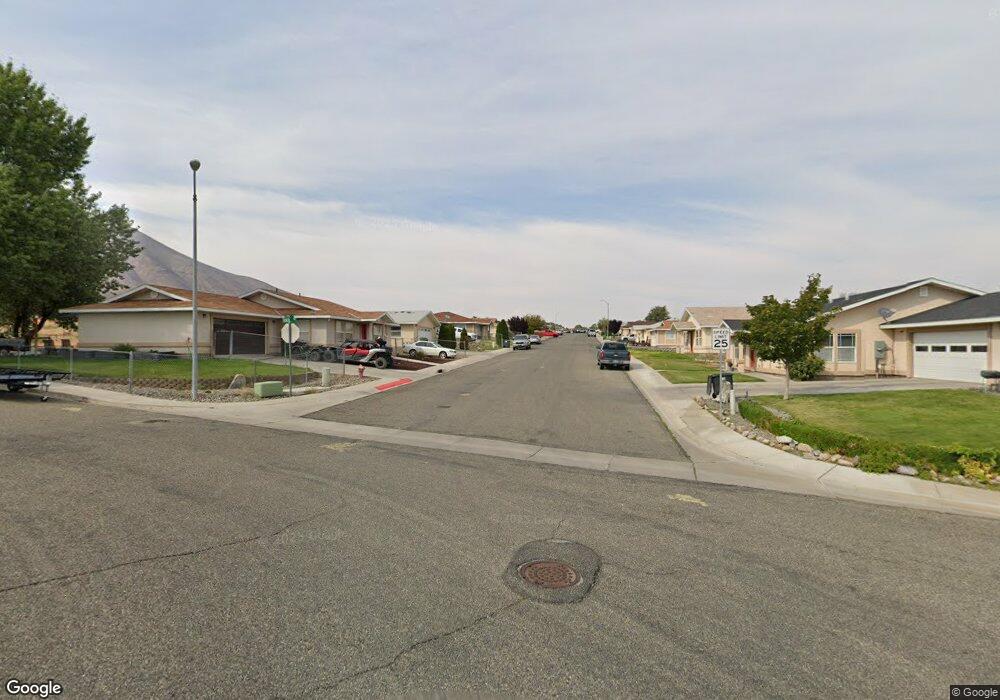 810 Lonnie Ln, Winnemucca, NV 89445 - photo 1