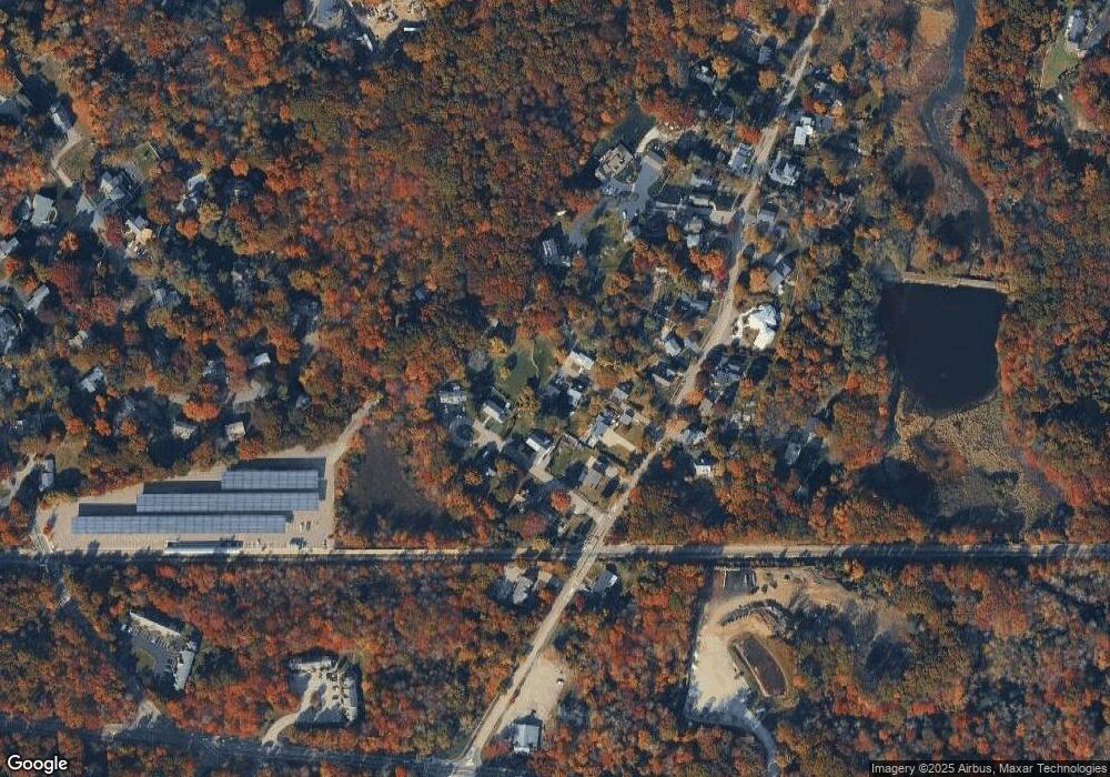 72 Kilby St, Hingham, MA 02043 - photo 1