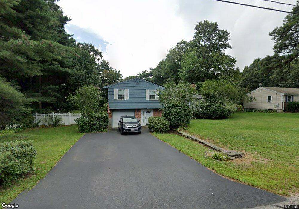 39 Harvard Ln, Wrentham, MA 02093 - photo 1