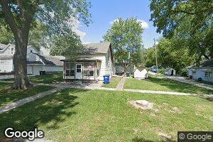 108 E Lyon St, Avoca, IA 51521