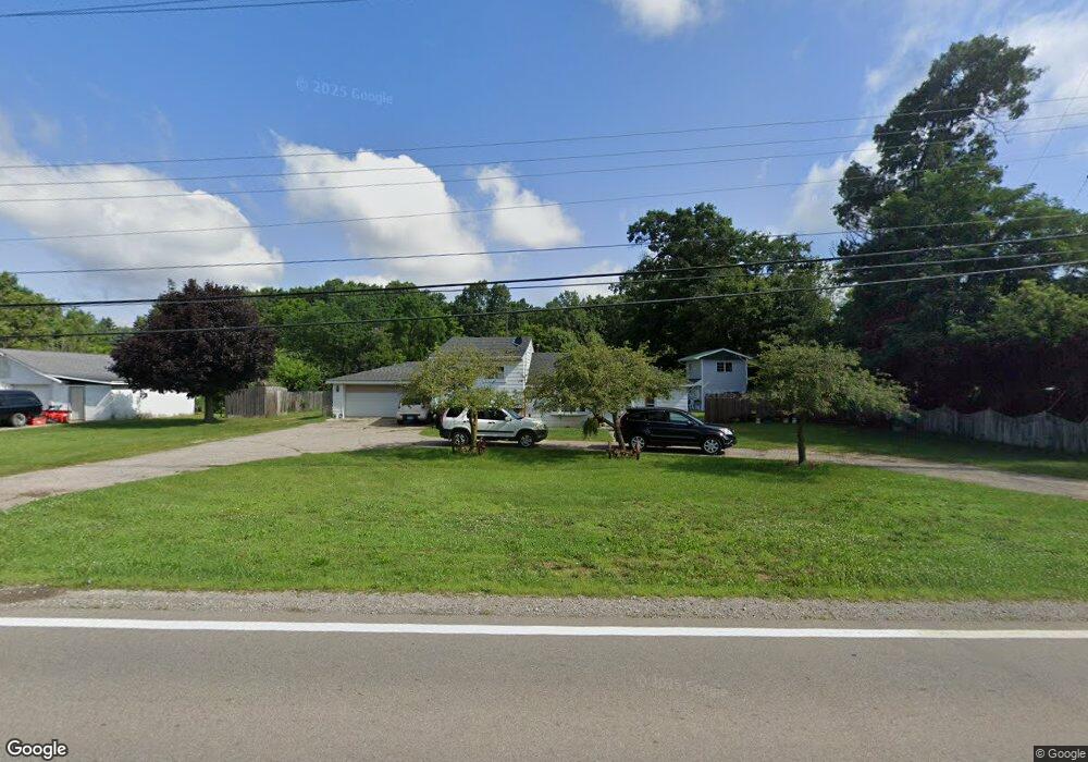 7290 Elizabeth Lake Rd, Waterford, MI 48327 - photo 1