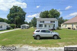 35 S Broadway St, Winchester, IL 62694