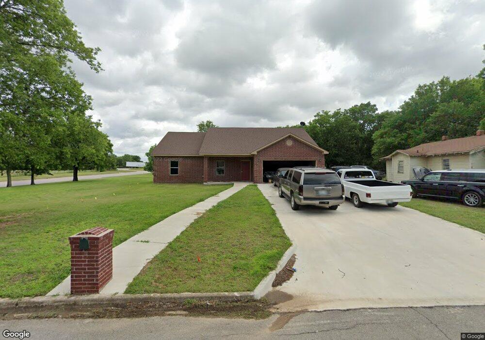 1416 10th Ave NE, Ardmore, OK 73401 - photo 1