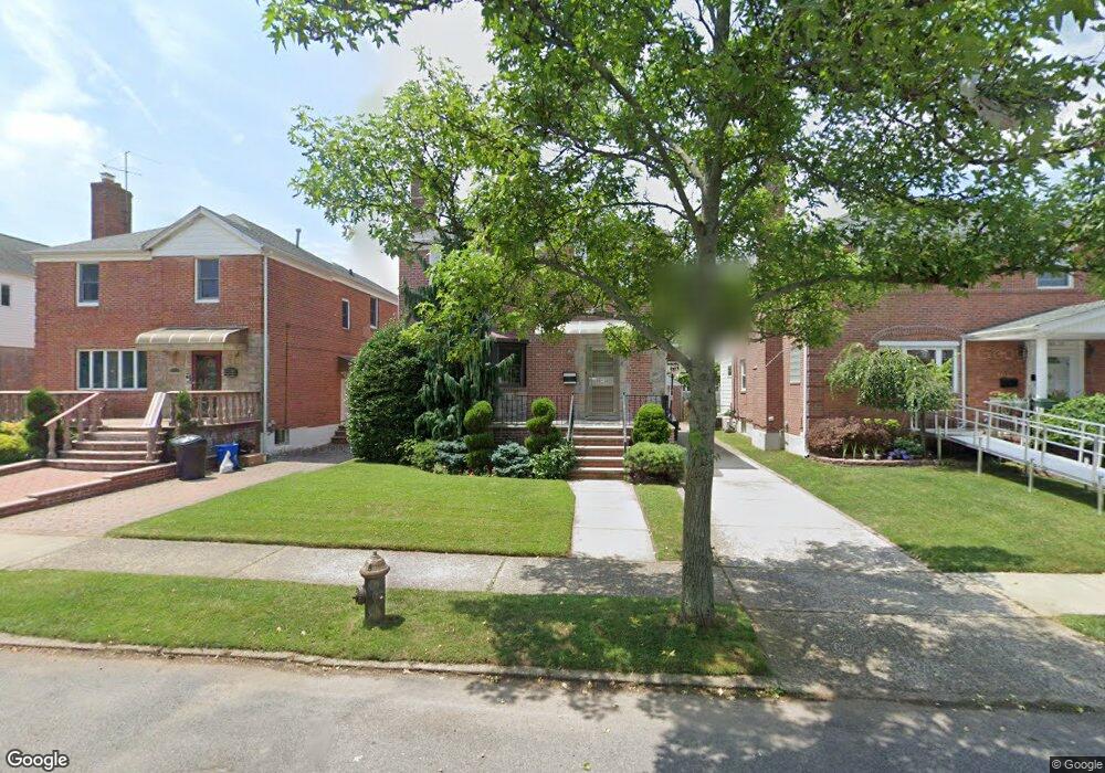 8030 192nd St, Hollis, NY 11423 - photo 1