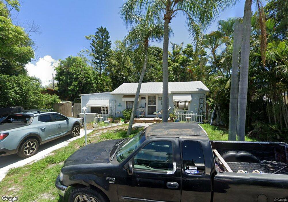 1835 NE 22nd Dr, Jensen Beach, FL 34957 - photo 1