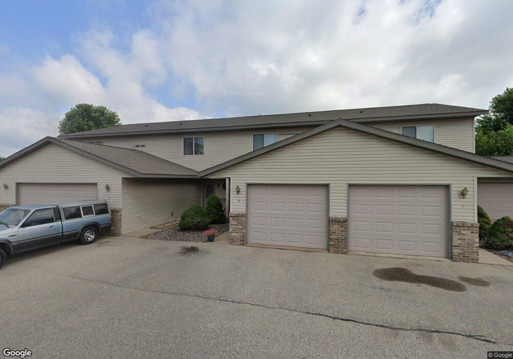 805 Angel Ct, Holmen, WI 54636 - photo 1
