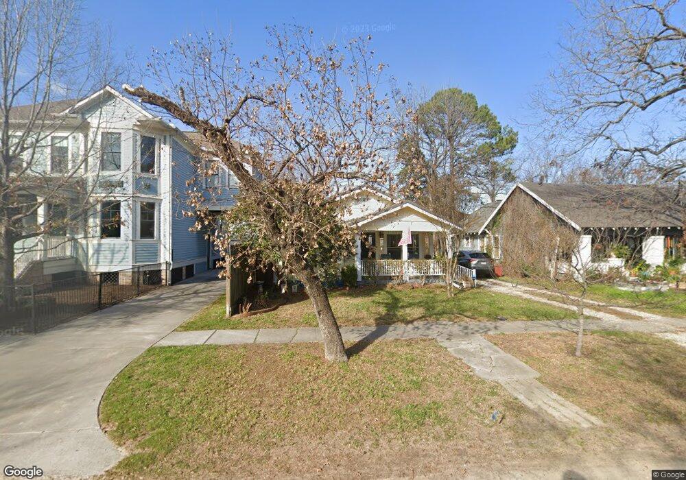 721 E 8th 1/2 St, Houston, TX 77007 - photo 1