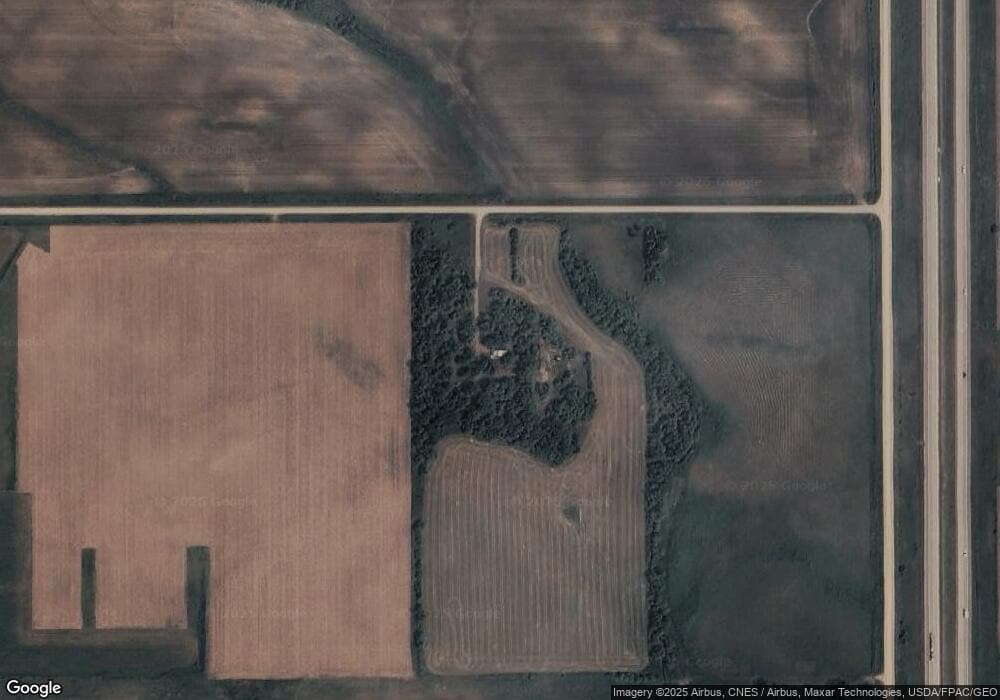 77777 297th St, Clarks Grove, MN 56016 - photo 1