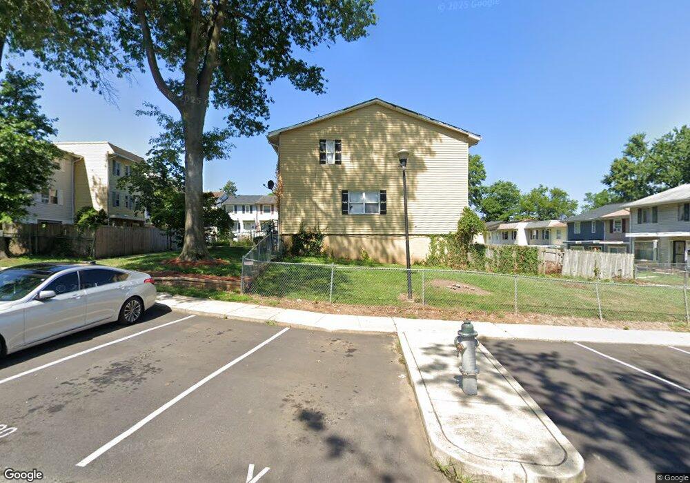 118 Daimler Dr, Capitol Heights, MD 20743 - photo 1