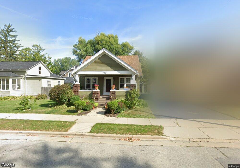 720 W South St, Oconomowoc, WI 53066 - photo 1