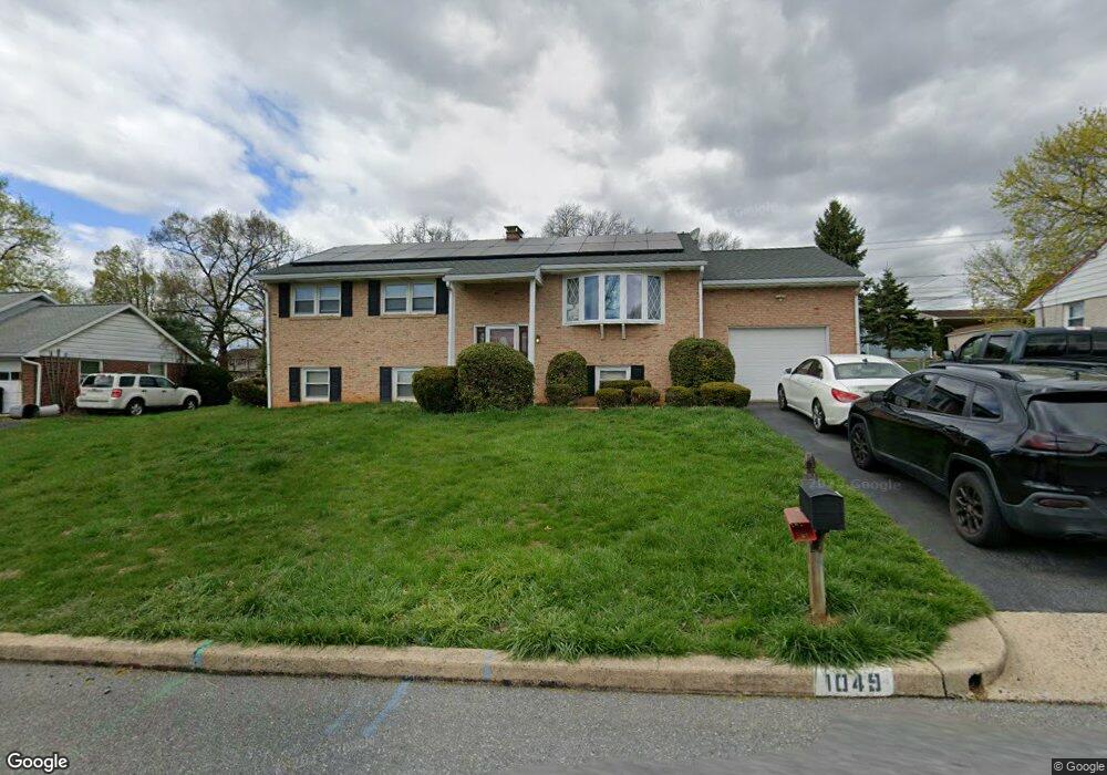 1049 Laurelee Ave, Reading, PA 19605 - photo 1