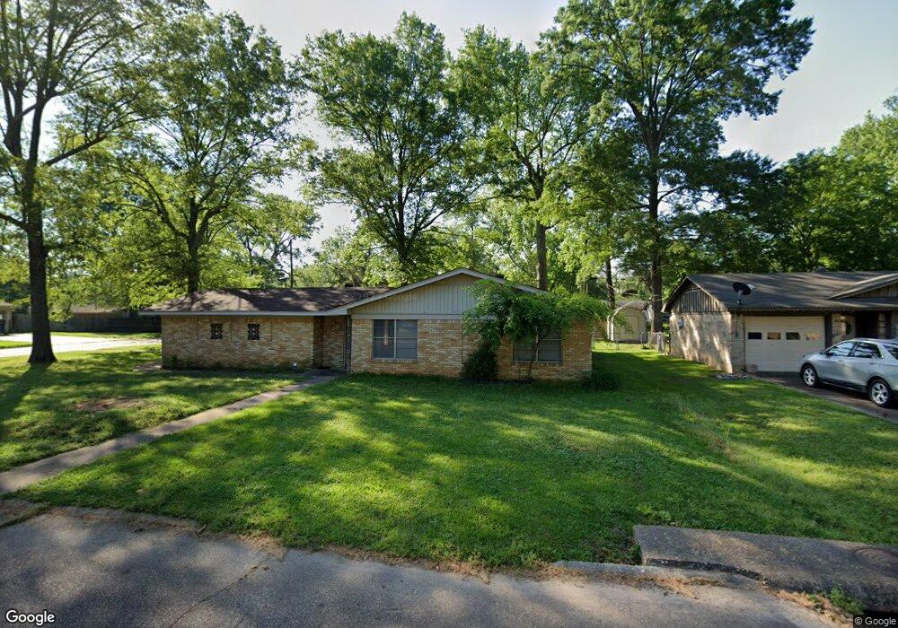 714 Hawkins Ave, Wake Village, TX 75501 - photo 1