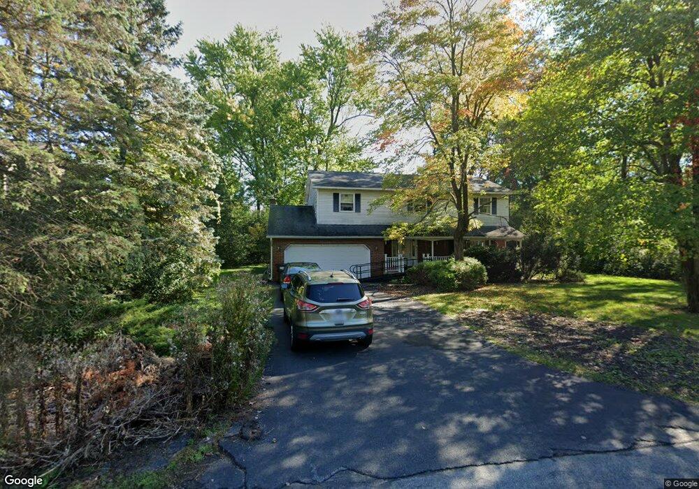 766 Huntingdon Dr, Schenectady, NY 12309 - photo 1