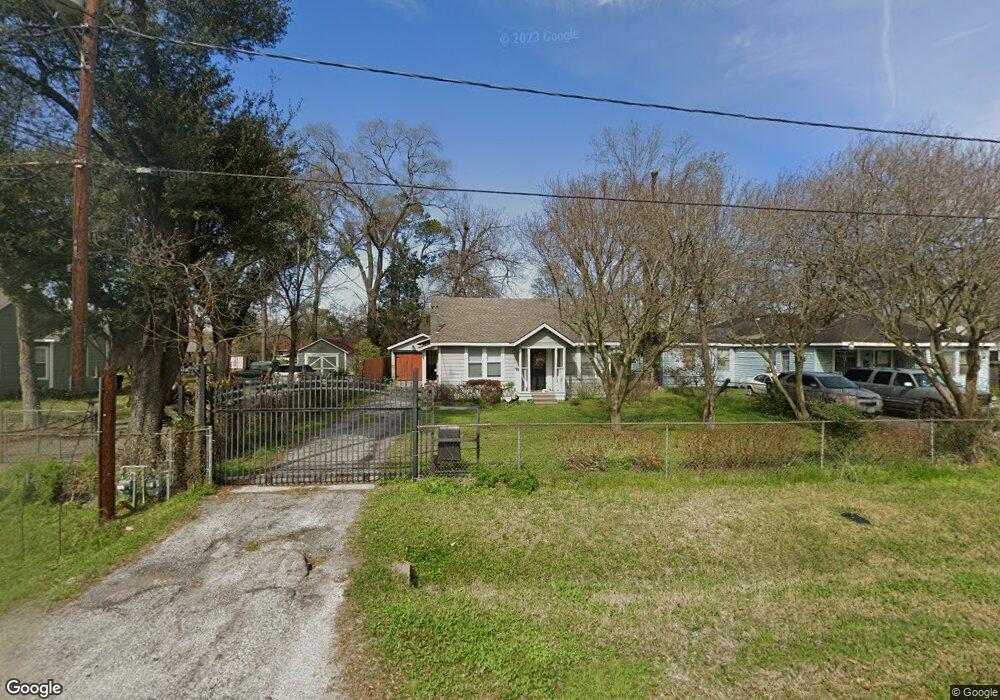 1721 Eubanks St, Houston, TX 77093 - photo 1