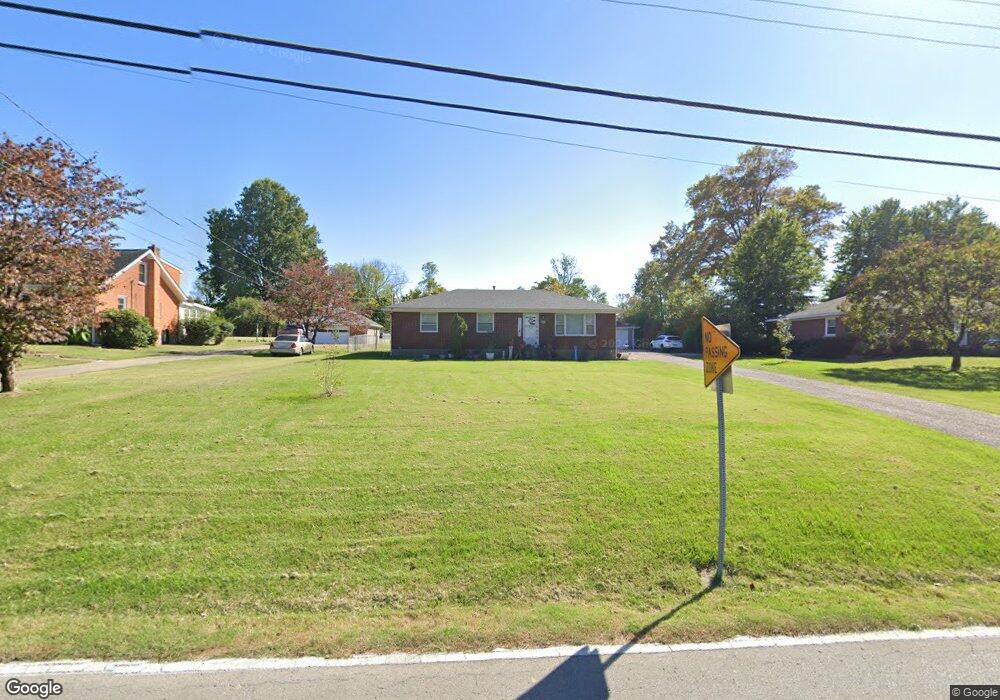 6910 E Manslick Rd, Louisville, KY 40228 - photo 1