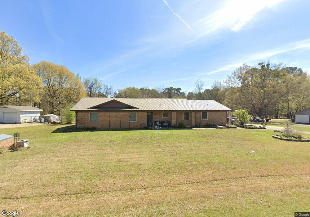 4910 Twin Oak Dr, Texarkana, TX 75503 - photo 1