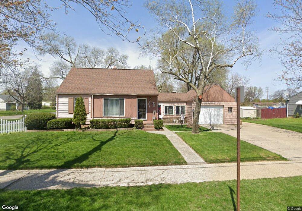 701 E Hemphill Rd, Flint, MI 48507 - photo 1