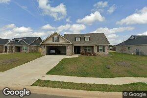 300 Remington Dr, Warner Robins, GA 31047