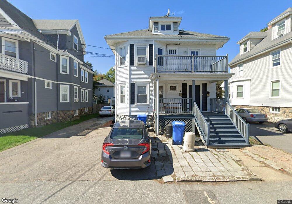 18 Banks St unit 3, Waltham, MA 02451 - photo 1