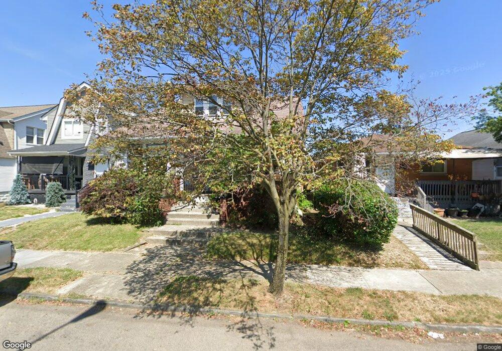 690 E Mithoff St, Columbus, OH 43206 - photo 1