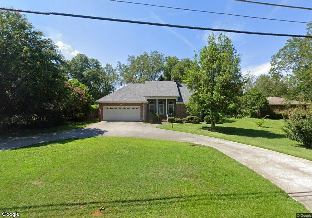 247 W Gibson St, Hartwell, GA 30643 - photo 1