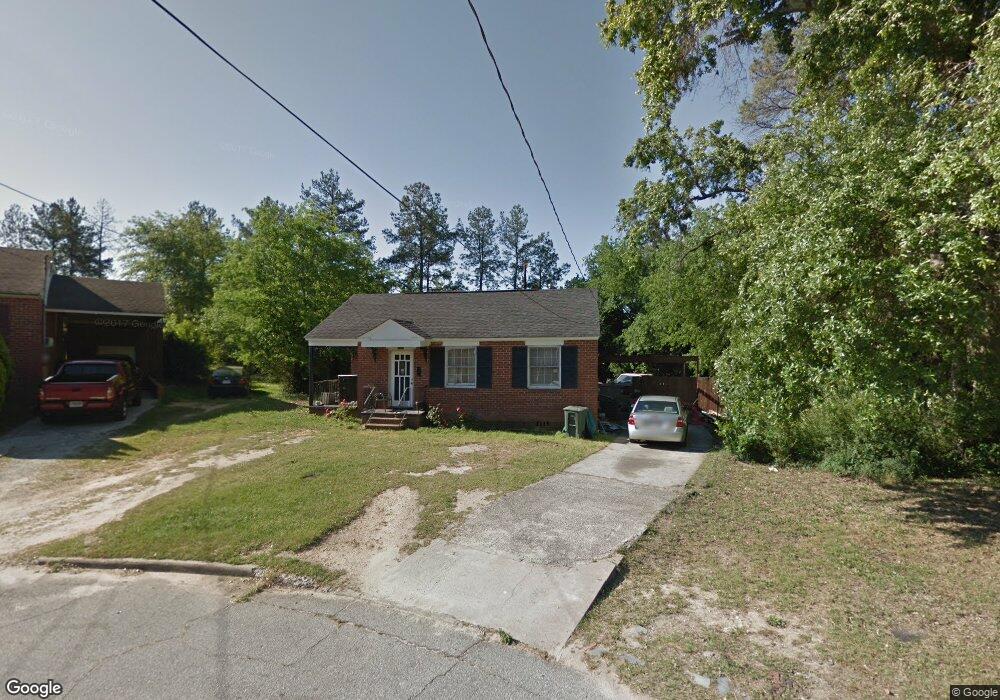 1352 Peavy Cir, Macon, GA 31206 - photo 1