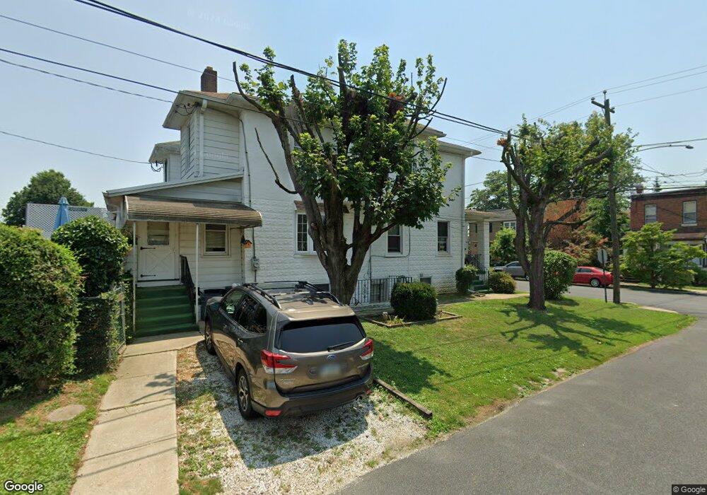 226 Forrest Ave, Folsom, PA 19033 - photo 1
