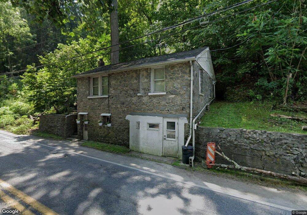 3690 N Delaware Dr, Easton, PA 18040 - photo 1