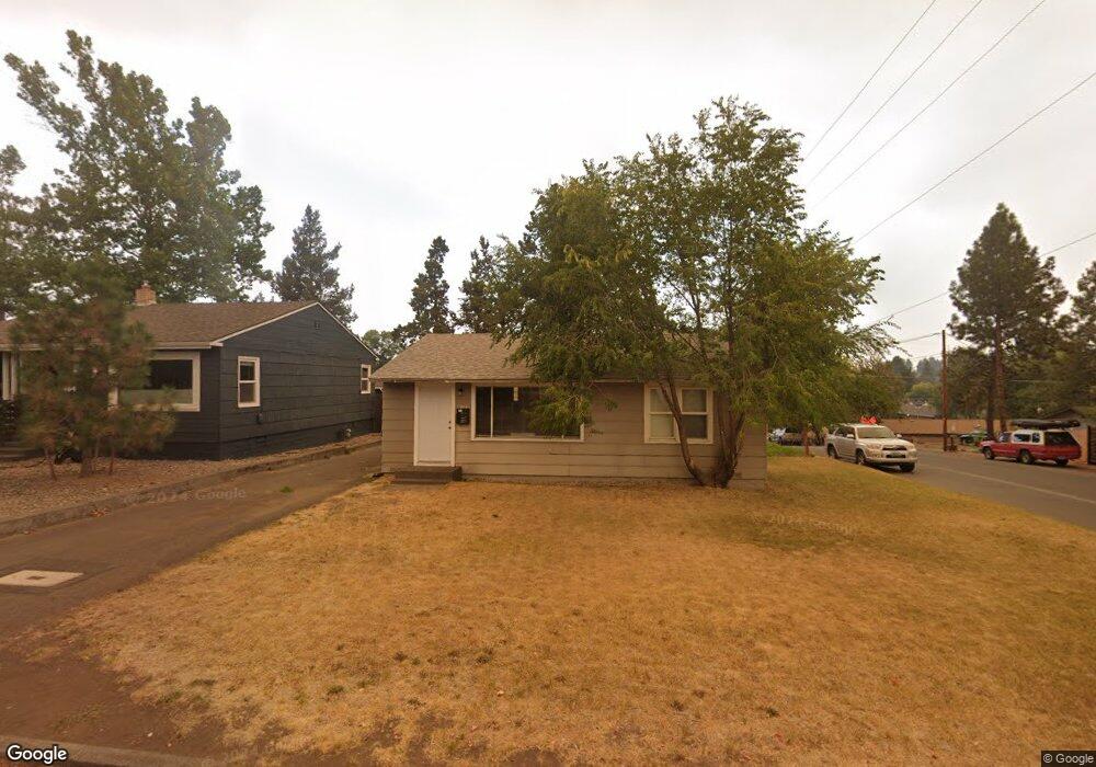 472 NE Irving Ave, Bend, OR 97701 - photo 1