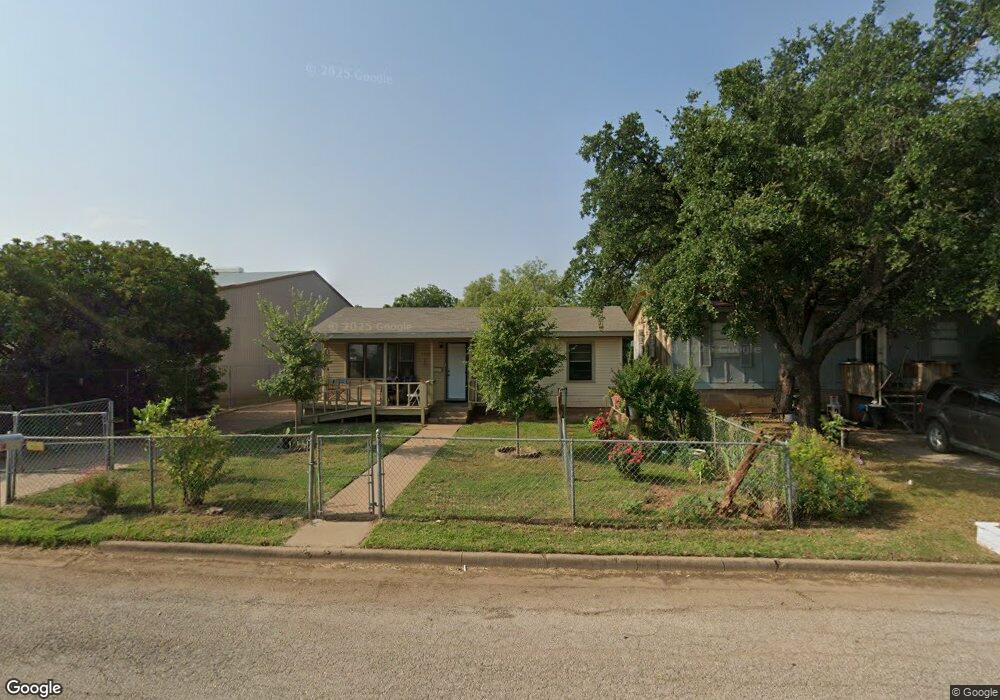 1317 31st St, Wichita Falls, TX 76302 - photo 1