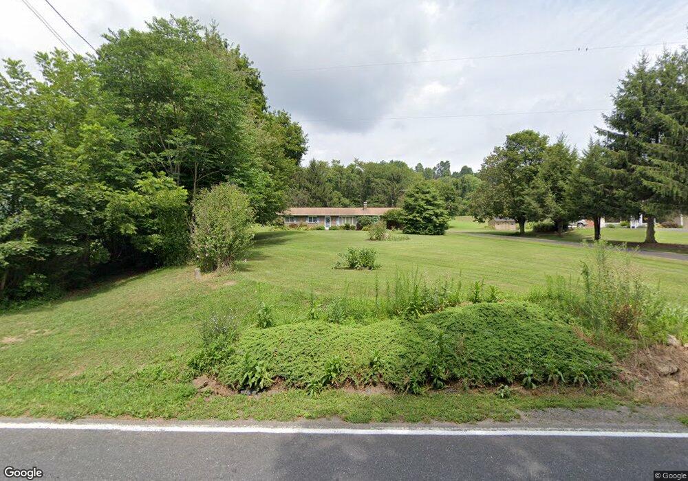 576 Pine Grove Rd, New Bloomfield, PA 17068 - photo 1