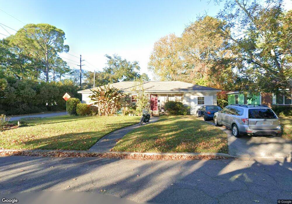 1902 E 59th St, Savannah, GA 31404 - photo 1