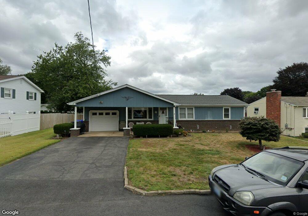 113 Monterey Dr, West Warwick, RI 02893 - photo 1