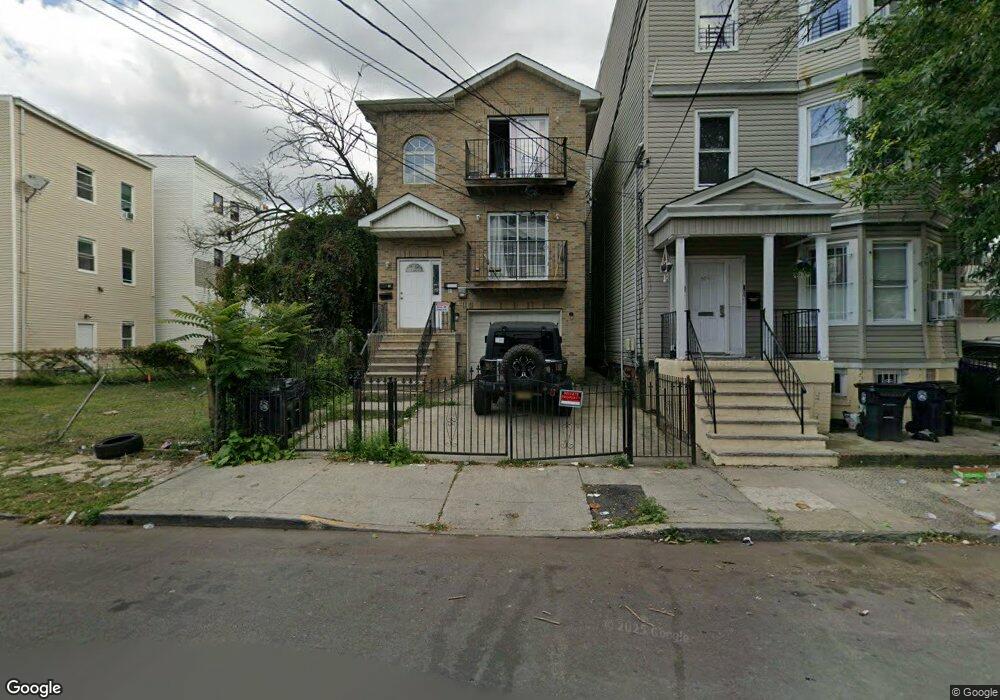 802 S 16th St unit 2, Newark, NJ 07108 - photo 1