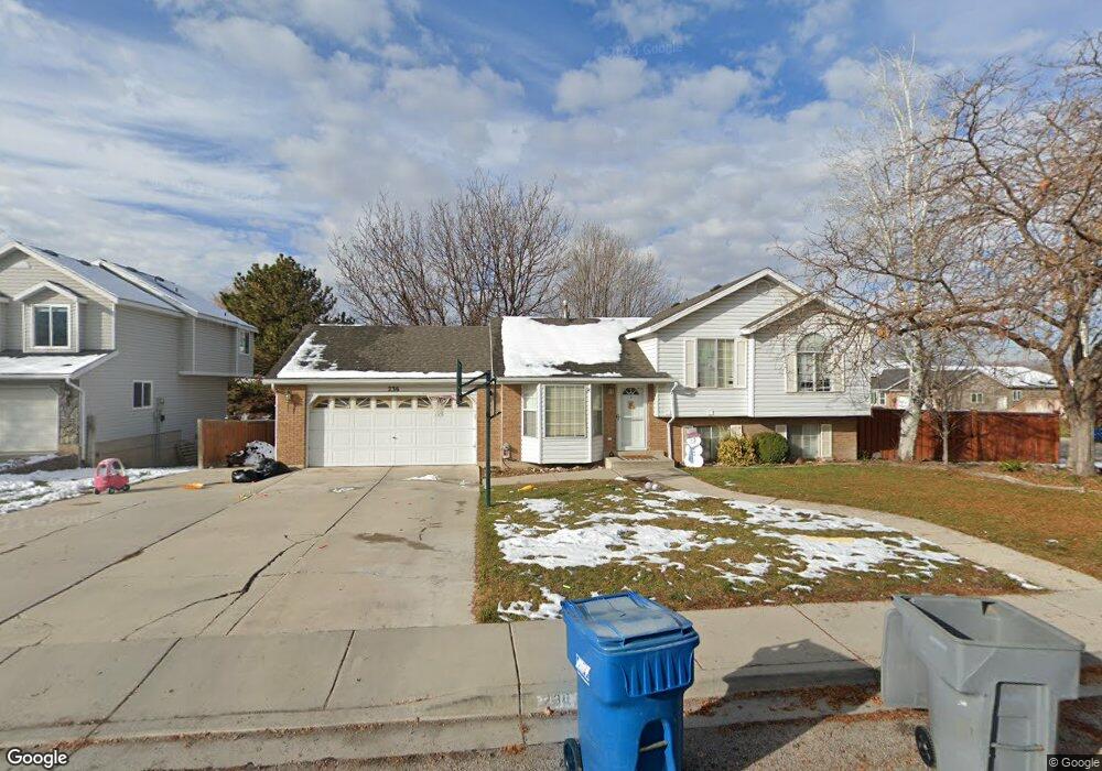 236 E 1640 N, Pleasant Grove, UT 84062 - photo 1