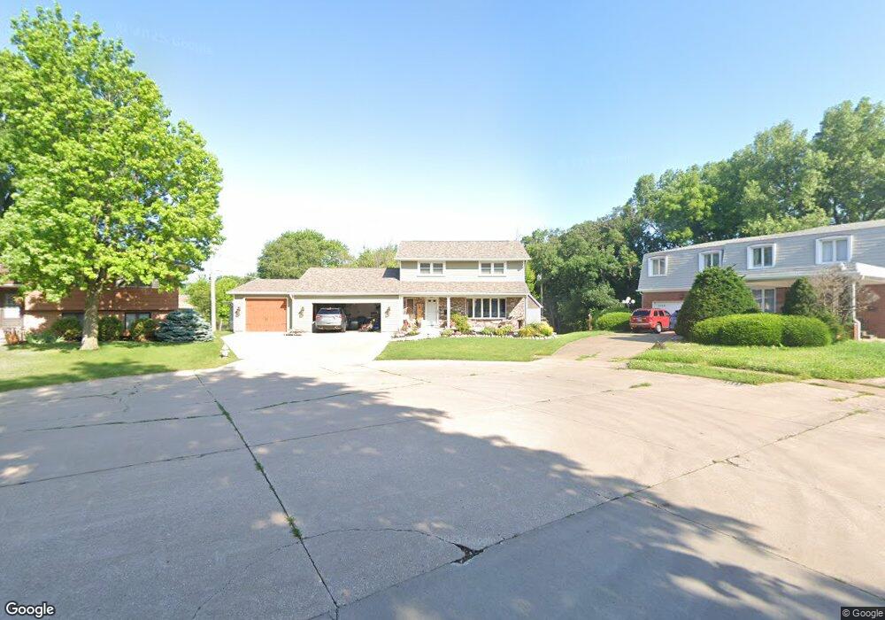 1108 Garfield Ct, Davenport, IA 52804 - photo 1