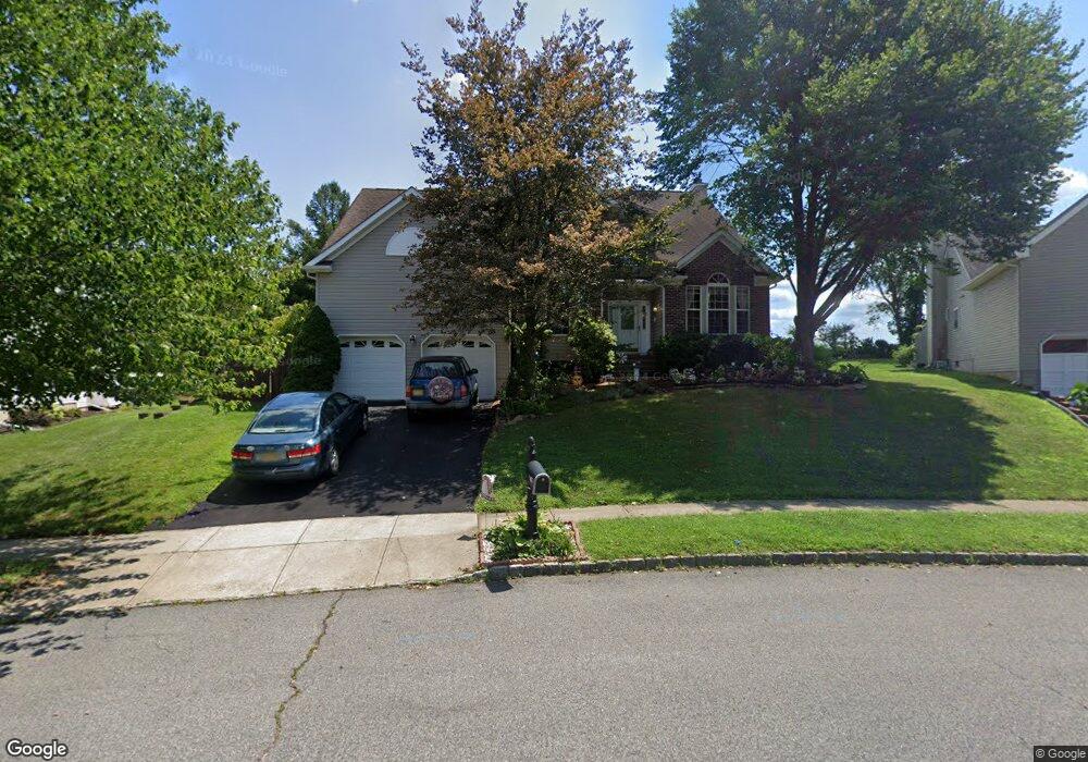 236 Natalie Dr, Phillipsburg, NJ 08865 - photo 1