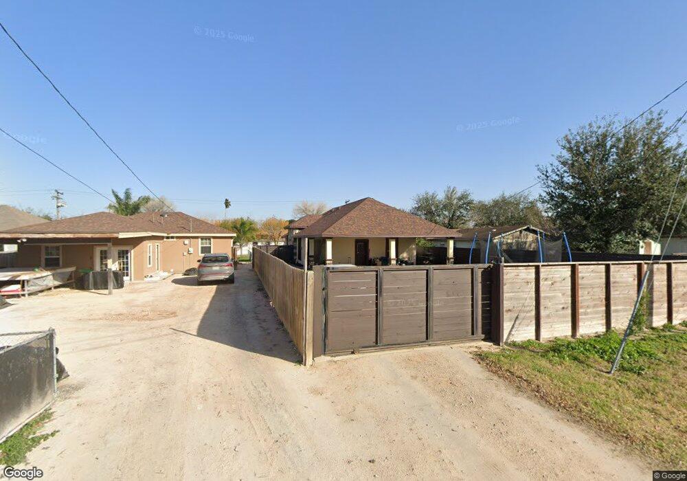 301 N Hibiscus St, Pharr, TX 78577 - photo 1