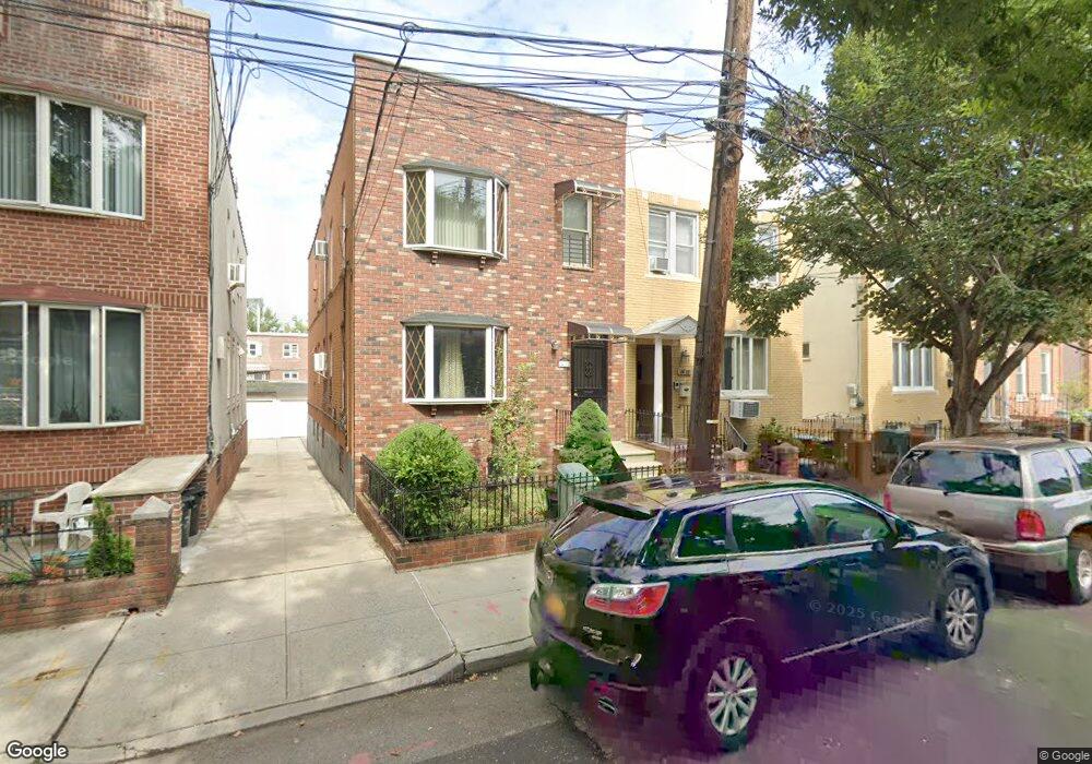 2448 24th St, Astoria, NY 11102 - photo 1