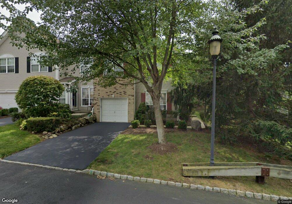 536 Cascade Ct unit 536, Mahwah, NJ 07430 - photo 1