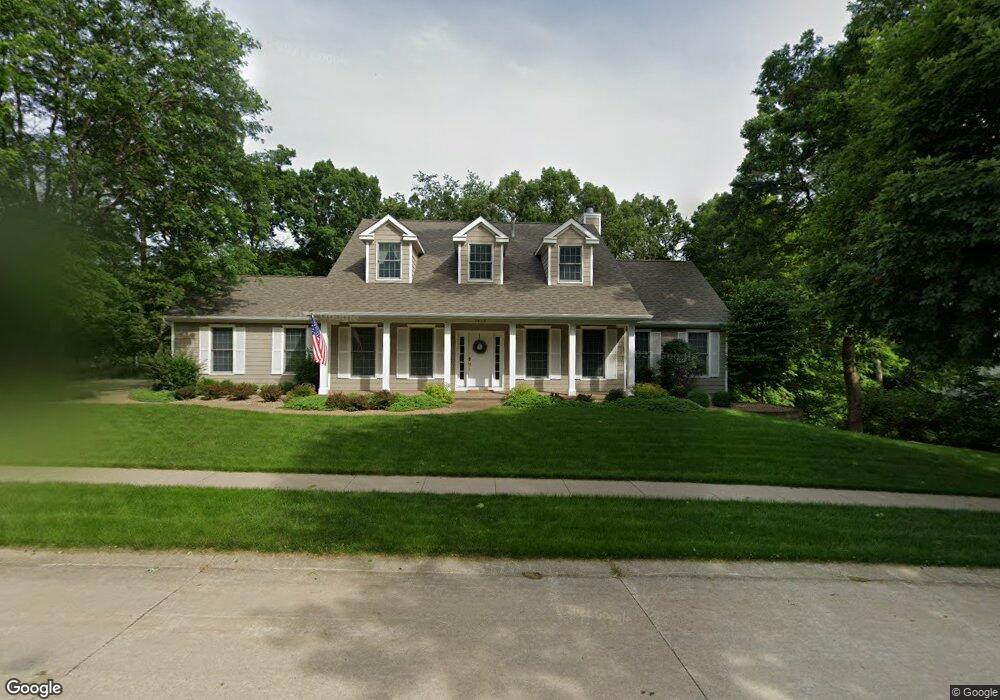 3418 River Ridge Ct NE, Cedar Rapids, IA 52402 - photo 1