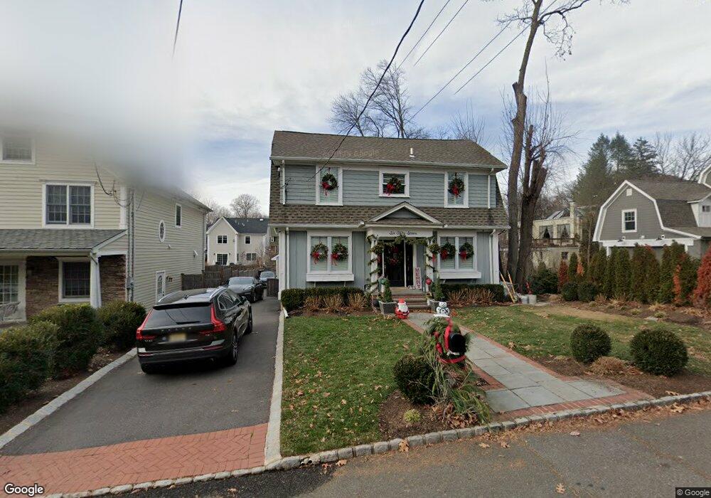 657 Maye St, Westfield, NJ 07090 - photo 1