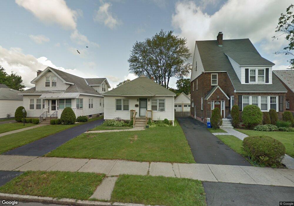 26 Joelson Ct, Albany, NY 12209 - photo 1