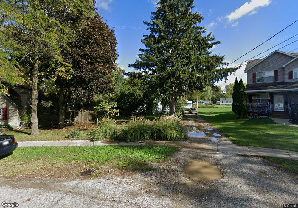 2126 Newark Ave, Lansing, MI 48911 - photo 1