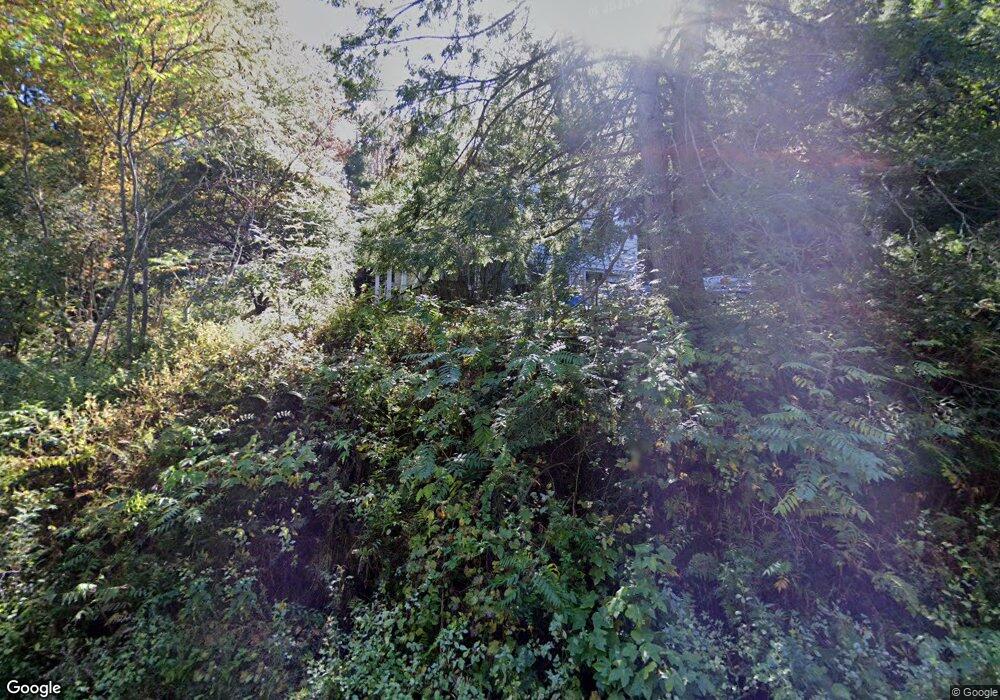 219 Hillview Rd, Richmond, VT 05477 - photo 1