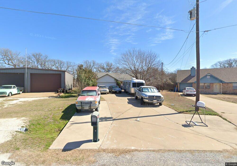 3957 Country Meadows Cir, Granbury, TX 76049 - photo 1